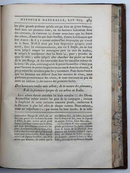 Histoire naturelle traduite en françois, avec le texte latin rétabli d'après les meilleures leçons manuscrites.